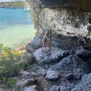 Meet your Posher, Maddie